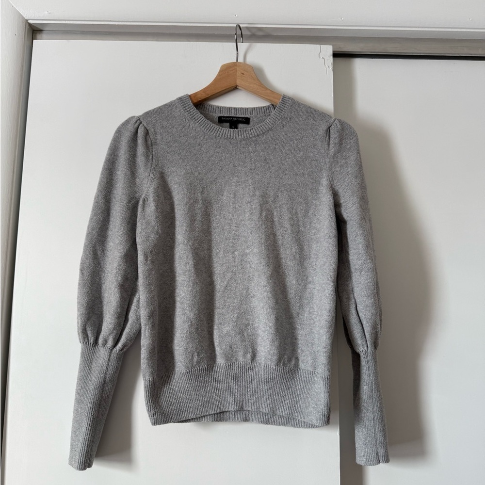 Banana Republic Heather Gray Knit Top